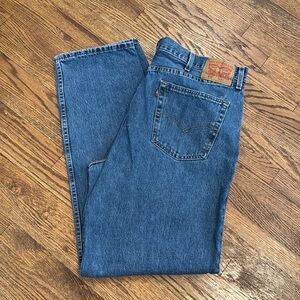 Levi denim jeans | 550 relaxed | 40x34 | medium wash